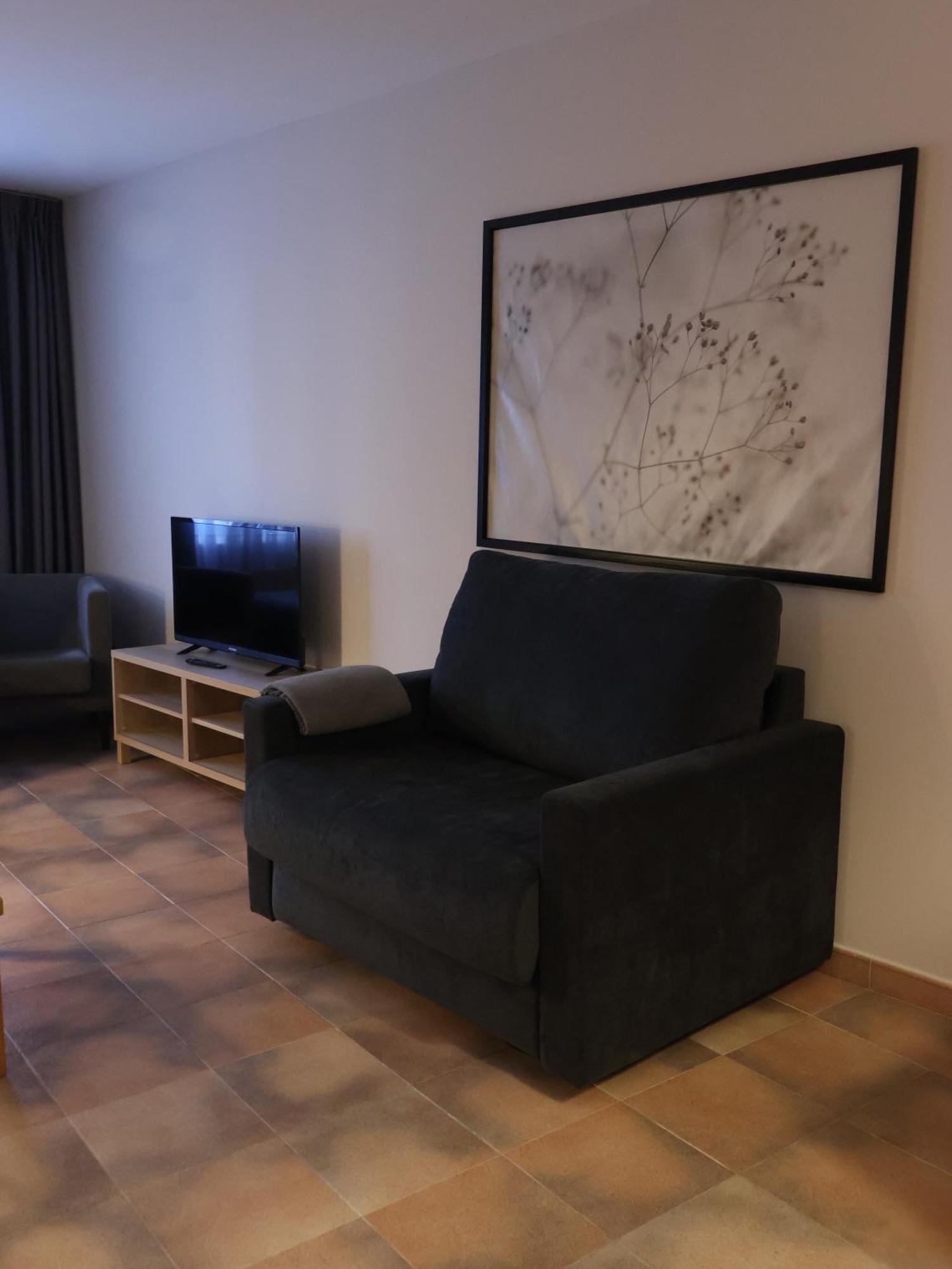 Aparthotel El Serch Andorra la Vella Ngoại thất bức ảnh