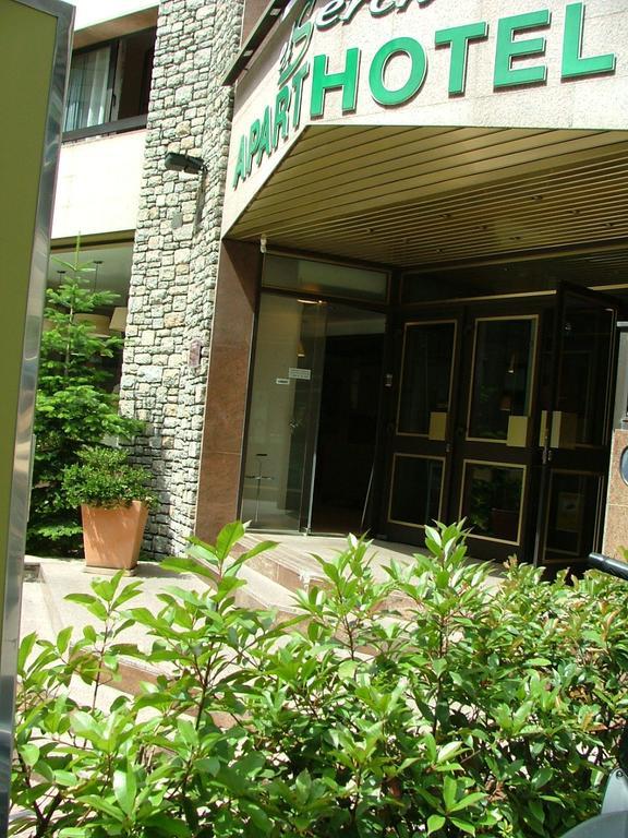 Aparthotel El Serch Andorra la Vella Ngoại thất bức ảnh